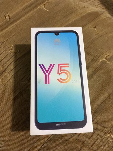 huawei y6 2019 qiymeti: Huawei Y5, 32 GB, rəng - Sarı, İki sim kartlı, Face ID