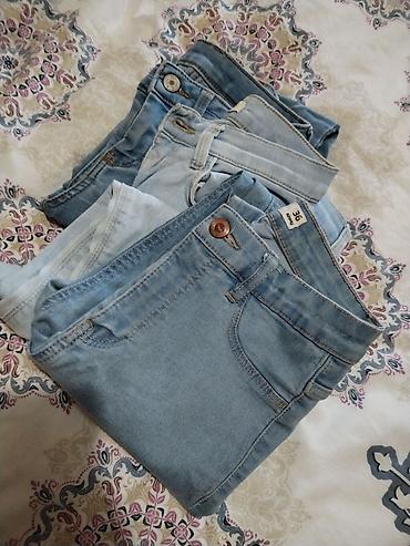 Farmerke: Komplet farmerki – 4 para, svetloplava do srednje plava džins paleta — 3