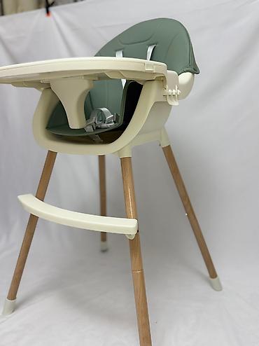 Стульчики для кормления: Продаются новые стульчики для кормления. Стильные и удобные . Съемный — 18