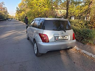 step wgn: Toyota Ist: 2003 г., 1.3 л, Автомат, Бензин, Хэтчбэк — 4