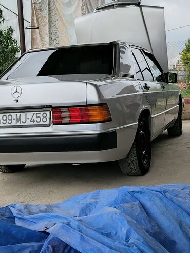 бампер на мерседес w210 в бишкеке: Mercedes-Benz 190 (W201) sedan - Korpus: gümüş rəng, 4 qapı, qara