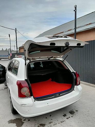 стоп сигнал авенсис: Toyota Avensis: 2008 г., Механика, Дизель, Универсал — 9
