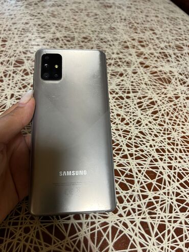 prasdoy telefon: Samsung Galaxy A71, 128 ГБ, цвет - Серебристый, Отпечаток пальца, Две SIM карты, Face ID