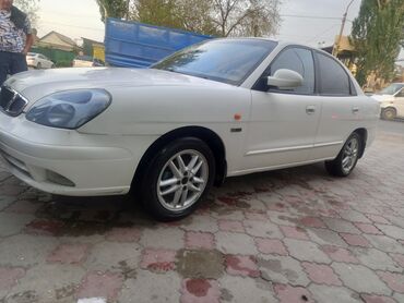 газ 53 гавнавоз: Daewoo Nubira: 2000 г., 1.5 л, Механика, Бензин, Седан