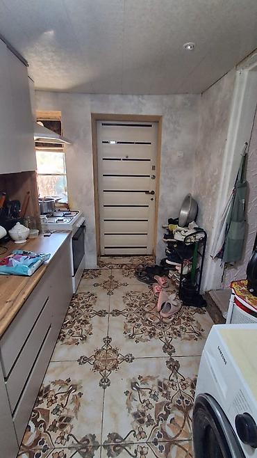 Продажа коттеджей и домов: 4 комнаты, 69 м², 9 соток, Ленинское at lalafo.kg — 11 Продажа коттеджей и домов: 4 комнаты, 69 м², 9 соток, Ленинское — 11