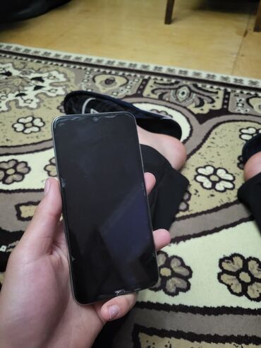 barter olunan telefonlar: Xiaomi Redmi Note 8, 64 GB, 
 Barmaq izi