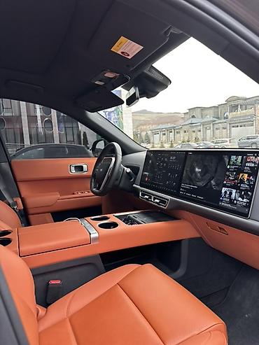 Lixiang: Lixiang L9: 2024 г., Автомат, Гибрид, Фастбек — 11