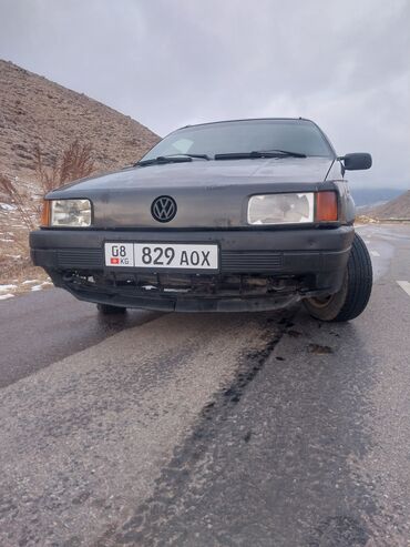 volkswagen touareg tdi: Volkswagen Passat: 1990 г., 1.8 л, Механика, Бензин, Универсал