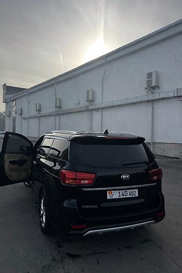 Kia: Kia Carnival: 2018 г., 2.2 л, Автомат, Дизель, Минивэн — 11
