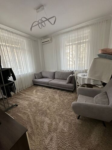 продаю квартиру исанова: 2 комнаты, 58 м², Индивидуалка, 1 этаж