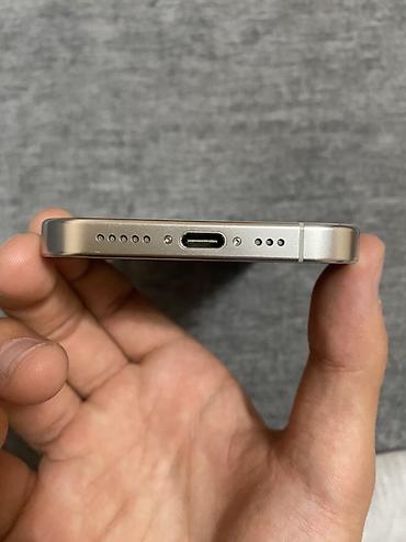 samsung a20: IPhone (линейка Pro, цвет «Silver/White») — 5