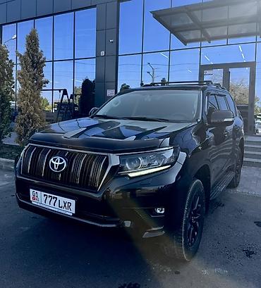 Toyota Land Cruiser Prado: 2022 г., Автомат, Бензин, Внедорожник