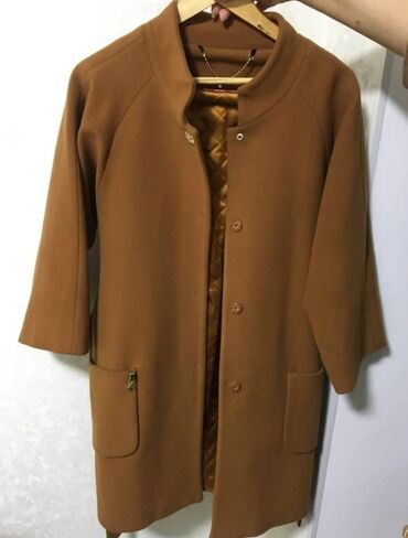 Продается женское п/пальто размер 46-48, цена 1000 сом