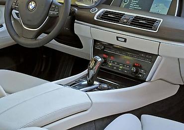 mp man tr240: CENTRALNA KONZOLA ZA BMW 530 GT OD 2009. DO 2019. GOD — 1