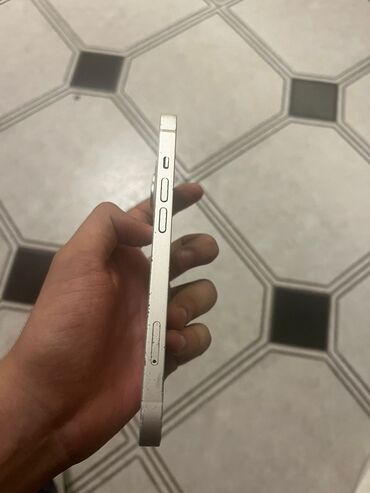 Bıçaqlar: IPhone 14, 128 GB, Ağ, Barmaq izi, Simsiz şarj, Face ID
