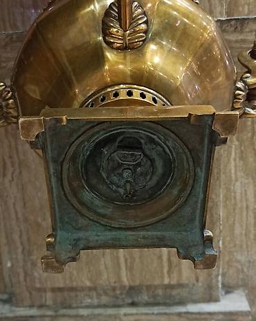 Samovarlar: Misin samovar – klassik kömürlə işləyən model - Material: tam mis — 9