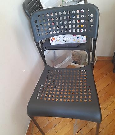 hamam kranti: IKEA Qara yemək/iş masası və 4 əd. stul dəsti Masa: - Rəng: tünd qara — 6