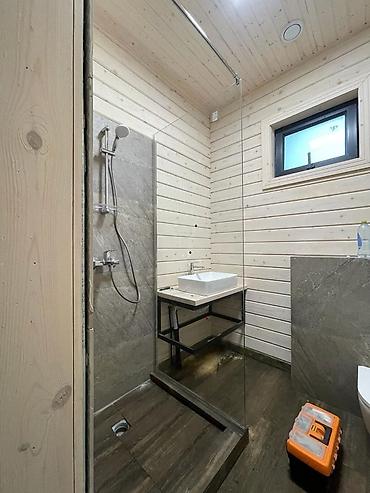 Душевые перегородки и ограждения: Душевые кабины в Бишкеке душевая перегородка стеклянные — 5