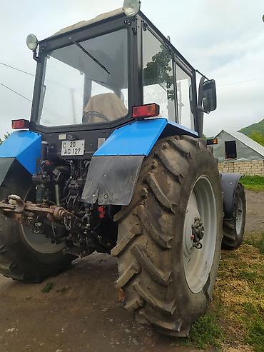 Traktorlar: MTZ Belarus 1221.2 traktor traktor əla vəziyyətdədir heç bir problemi — 6