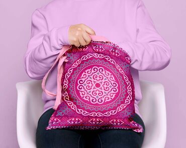 Графические дизайнеры: Графический дизайнер — 5