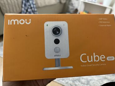 камеры видеонаблюдения бу: Продам камеры Imou cube 4mp+ флеш карты 64гб.- 3500 сом, б/у. В