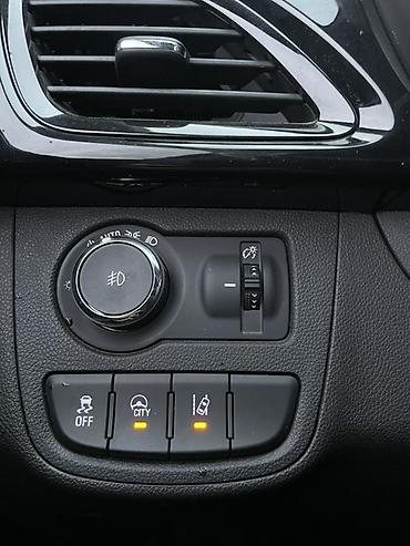 Chevrolet: Chevrolet Spark: 2016 г., 1 л, Вариатор, Бензин, Хэтчбэк — 7