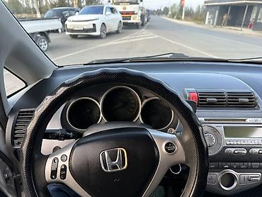 honda odyssey ra3: Honda Fit: 2006 г., 1.4 л, Автомат, Бензин, Хэтчбэк — 8