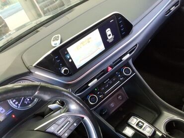 Hyundai: Hyundai Sonata: 2019 г., 2 л, Автомат, Газ, Седан — 16