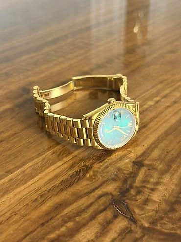 qizil saat kisi: Premium class Rolex, 800 azn’e alınıb — 3
