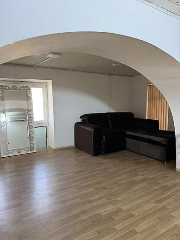 Kommersiya daşınmaz əmlakı: İcarəyə/verilir: Açıq planlı mansard tipli məkan - Geniş, işıqlı açıq — 2