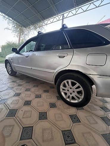 продам кару: Mazda Familia: 2002 г., 1.6 л, Механика, Бензин, Универсал — 4