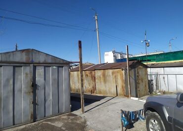 Продаю гараж: 10 м², Металлический
