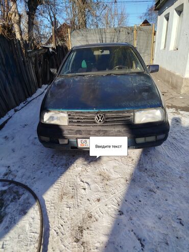 Volkswagen: Volkswagen Vento: 1992 г., 1.8 л, Механика, Бензин