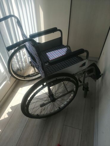 купить инвалидную коляску в бишкеке: Инвалдный коляска