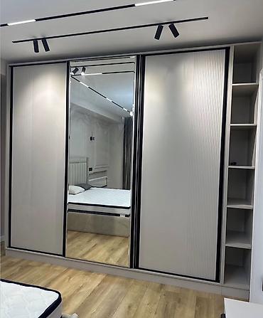 paltar dolablar: Məhsul: Güzgülü sürgülü qapılı qarderob - Dizayn: Minimalist və — 3