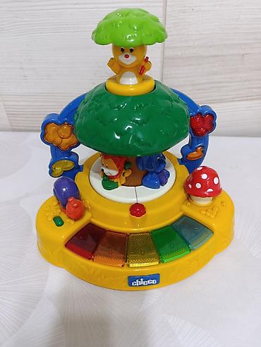 Оюнчуктар: Развивающая музыкальная игрушка Chicco «Волшебный лес» - Яркий — 1