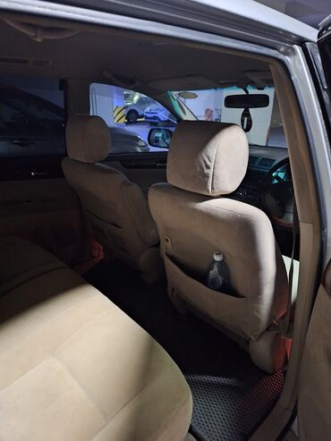 блок на матиз: Toyota Ipsum: 2003 г., 2.4 л, Автомат, Бензин, Минивэн