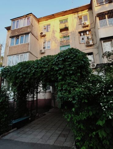Долгосрочная аренда квартир: 2 комнаты, 44 м², Хрущевка, 3 этаж, Косметический ремонт