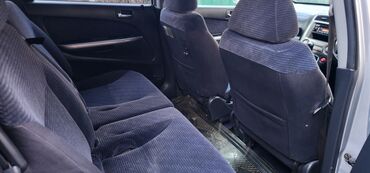 Honda: Honda Stream: 2002 г., 1.7 л, Автомат, Бензин, Универсал — 10