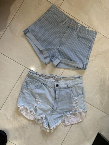 Shorts, Britches: M (EU 38), L (EU 40), One size, Jeans