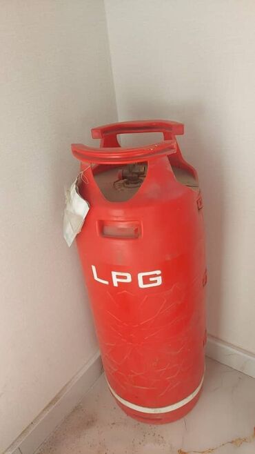 трубы для капельного полива: Баллон для сжиженного газа (LPG) - Материал корпуса: композит/пластик