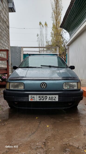 пасат машына: Volkswagen Passat: 1988 г., 1.8 л, Механика, Бензин