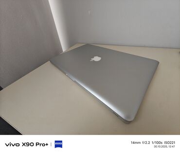 купить макбук про 2018: Ноутбук, Apple, 4 ГБ ОЭТ, Intel Core i7, 15 ", Колдонулган, Татаал эмес тапшырмалар үчүн, эс тутум SSD