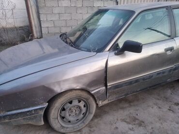 Audi 80: 1989 г., 1.8 л, Бензин