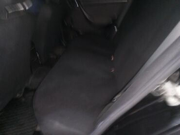 Mercedes-Benz: Mercedes-Benz C-Class: 2 l | 1997 il Sedan — 9