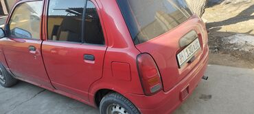 автомобиль победа: Daihatsu Cuore: 2001 г., 1 л, Механика, Бензин, Хэтчбэк