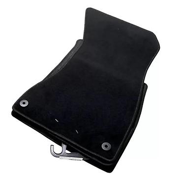 Patosnice: ORIGINAL TIPSKE TEPIH PATOSNICE PETEX AUDI A4 B9 (5) | PETEX — 2