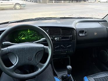 1994: Volkswagen Golf: 1994 г., 1.6 л, Механика, Хэтчбэк — 2