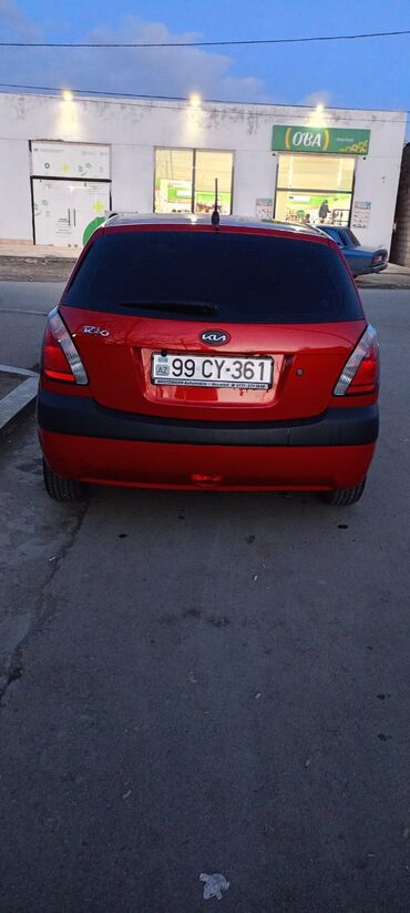 07 şekilleri profil üçün: Kia Rio: 1.4 l | 2005 il Hetçbek