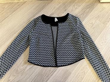 jaket: Miss Etam qadın jaketi - Model: qısa, düyməsiz/krujka-siz ön hissə — 1